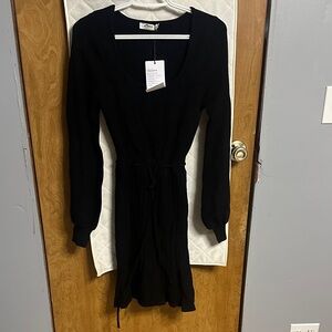 Express Elegant Black Long Sleeve Dress